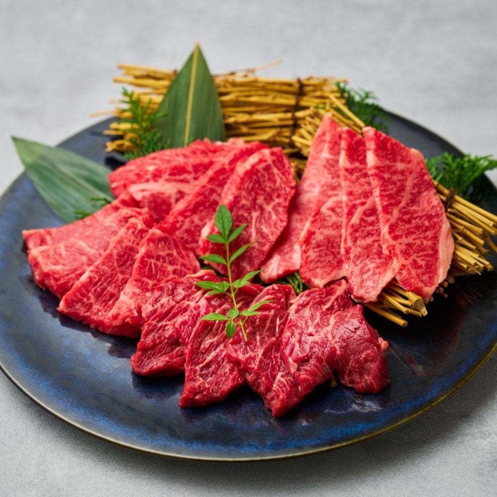 焼肉セット 敬老の日 誕生日 ギフト 肉 メッセージカード/日時指定/熨斗対応可 牛タン 牛肉  バーベキュー お祝い タレ付き 大阪 鶴橋 焼肉白雲台 (おまかせ1段) 240g