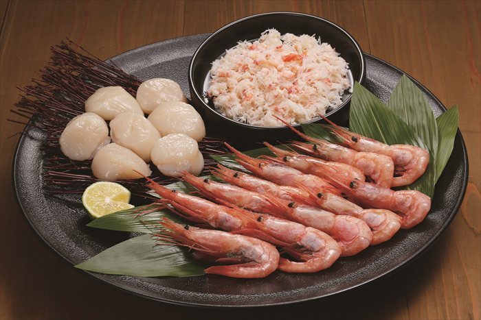 送料無料 北海道産地直送 カネコメ田中水産 甘えび・ほたて・おおずわいがにほぐし身セット  ※ご注文後約7～10日前後での発送となります。沖縄・離島へは別途配送料が発生いたします お取り寄せグルメ スイーツ
