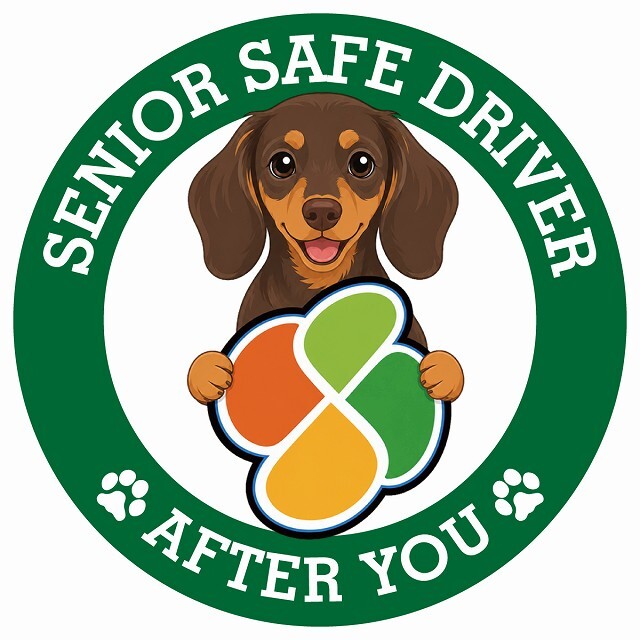 カーサイン 高齢者マーク SENIOR SAFE DRIVER ミニチュアダックスフンド ステッカー シール 直径13cm 肉球 日本製 車