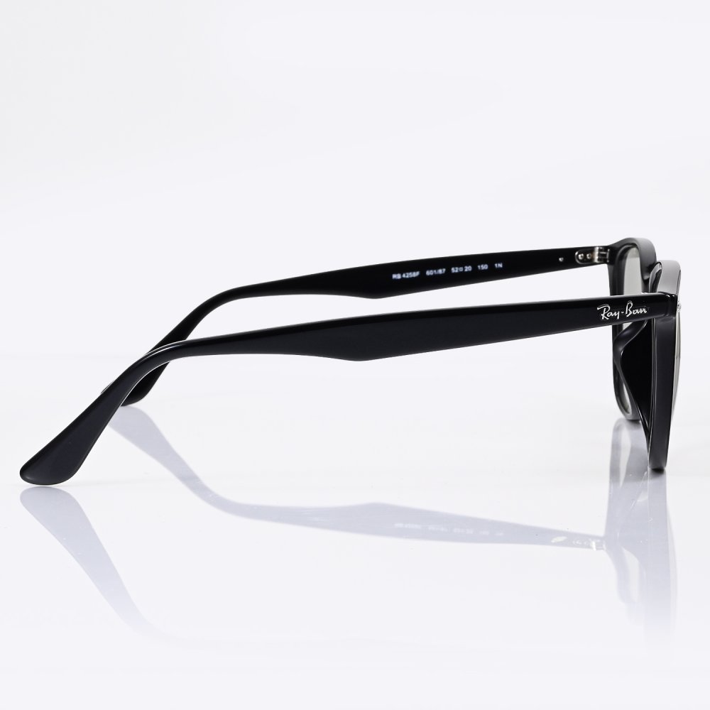 レイバン Ray-Ban サングラス 国内正規品 52サイズ ローブリッジフィット アジアンフィット ウェリントン スクエア型 男女兼用 メンズ レディース ダークグレー RB4258F 601 87 52 20 150 1N 【スペシャルラッピング660円(別売り)】送別会 誕生日 お中元 結婚祝い 結婚式 高級 父の日 母の日 ホワイトデー