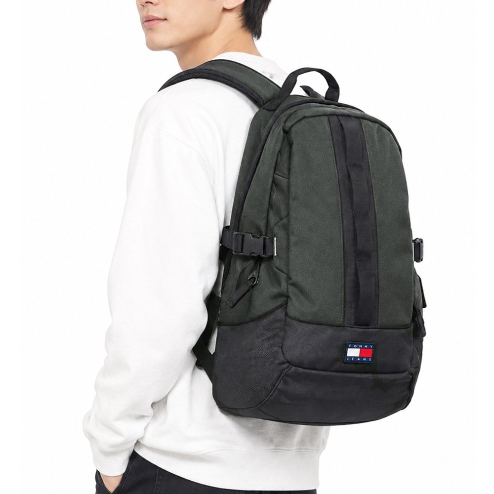 高品質ヨーロッパ輸入モデル トミーヒルフィガー TOMMY HILFIGER バッグ バックパック リュック TOMMY JEANS OUTDOORS レディース メンズ ブラック AM0AM14625 BDS BLACK 送別会 誕生日 結婚祝い 結婚式 彼氏 息子 夫 男性 名刺入れ 高級 父の日 母の日 即日発送