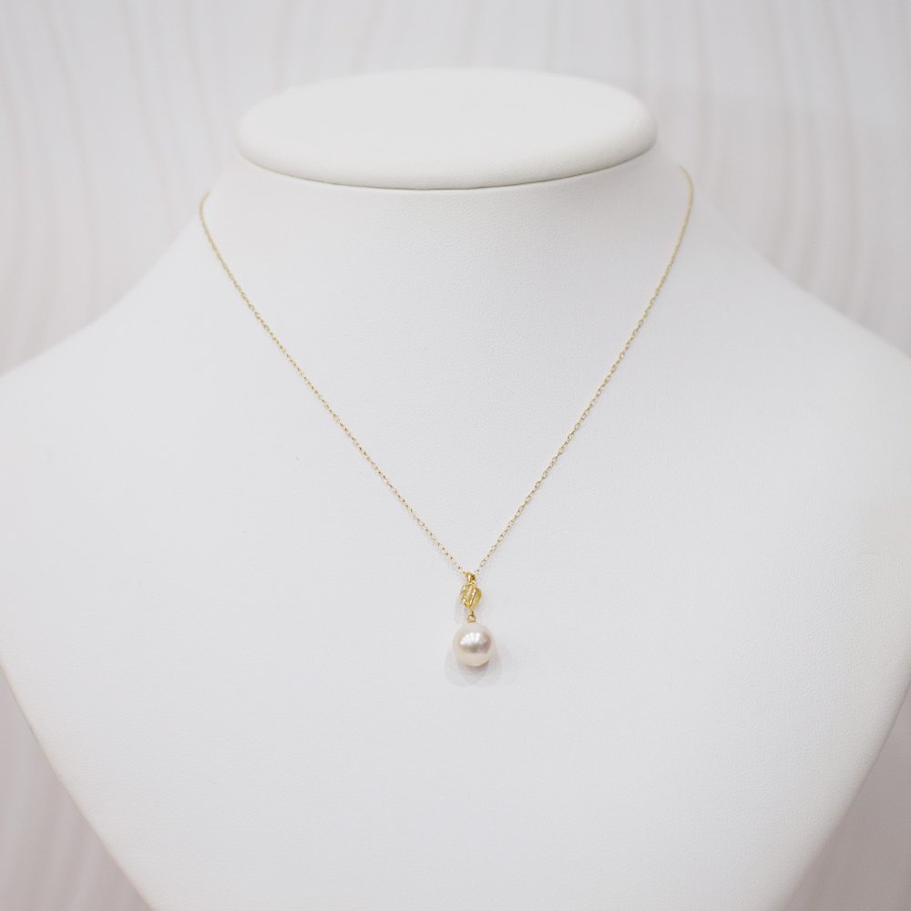［pearl587］ 8mm - 8.5mm ホワイトピンク ペンダント ダイヤモンド付 あこや真珠 0.01ct
