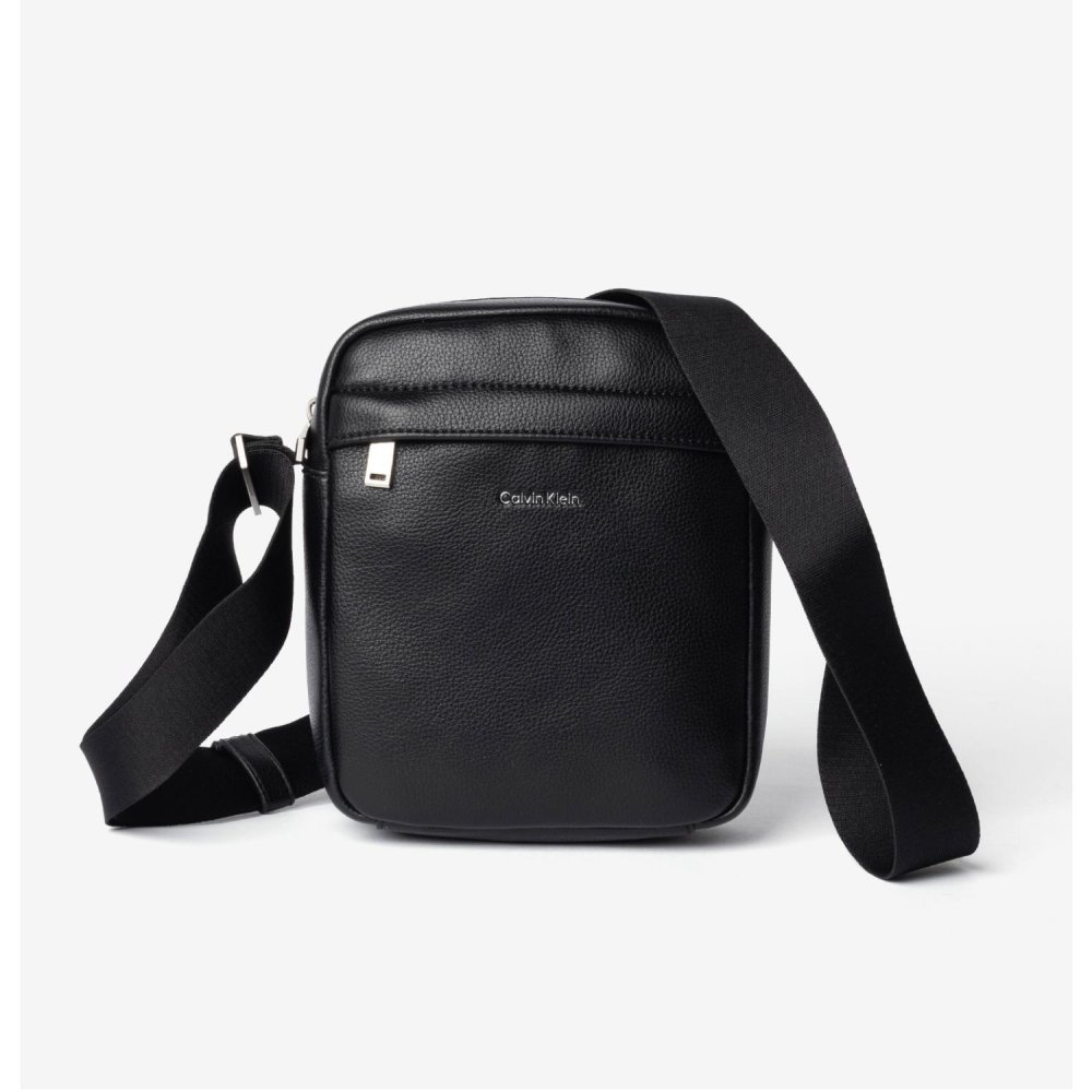 カルバンクライン Calvin Klein RAISED REPORTER レイズド リポーター LV04D3160G ショルダーバッグ メンズ バッグ