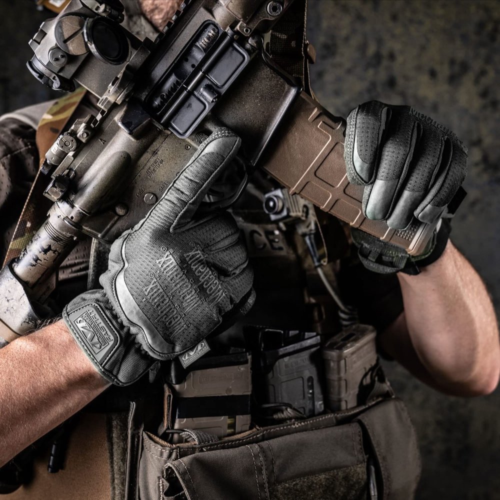 【ラッピング無料】Mechanix Wear メカニクスウェア FastFit ファストフィット グローブ メンズ レディース バイク サイクリング タッチスクリーン対応 ギフト アウトドア用