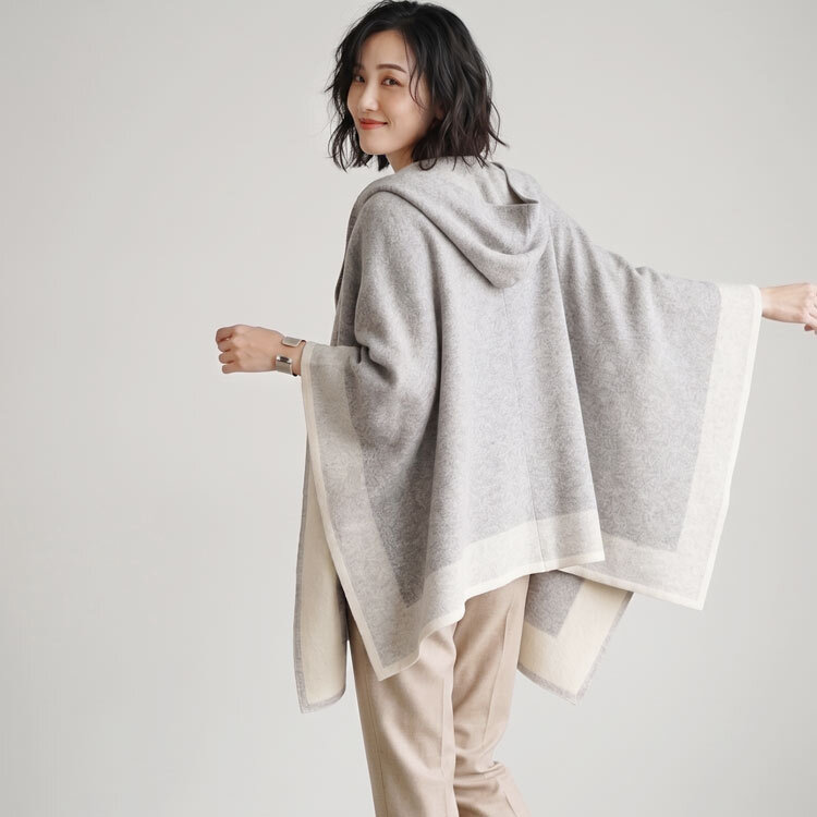 ケープ ニット ポンチョ コート マント レディース カシミヤブレンドウール フード付き Filomo ブランド カシミヤ混 カシミヤ ウール ルームウェア 秋冬 羽織り アウター 暖かい 大きめ ゆったり ギフト プレゼント 7F (02000303r)