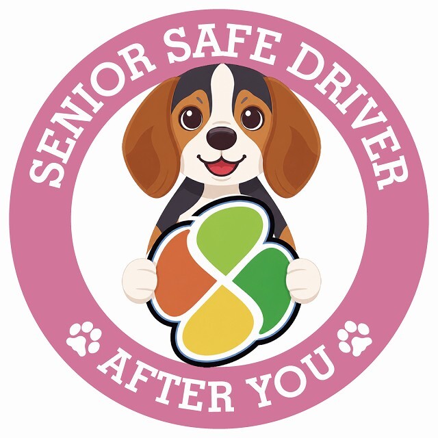 カーサイン 高齢者マーク SENIOR SAFE DRIVER ビーグル ステッカー シール 直径13cm 肉球 日本製 車
