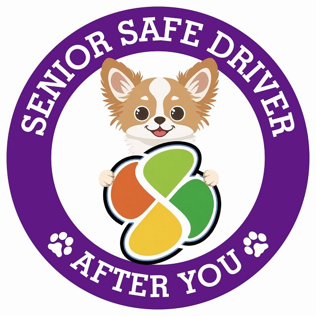 カーサイン 高齢者マーク SENIOR SAFE DRIVER チワズー ステッカー シール 直径13cm 肉球 日本製 車