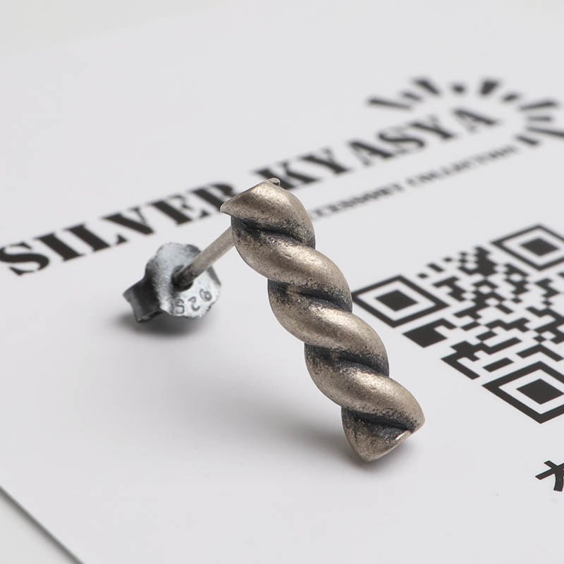 シルバー925 ツイストピアス ロープ アンティークピアス シルバー 小ぶり ひねり ねじれ スティック 片耳1点 メンズ 男性 金属アレルギー対応 イヤリング