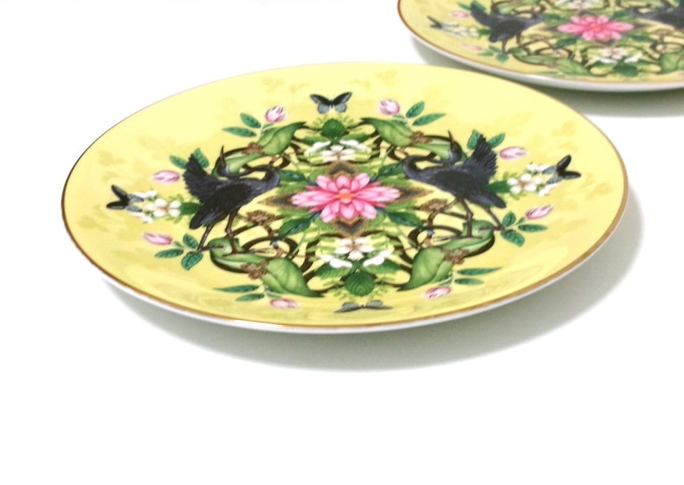 ウェッジウッドWEDGWOOD　ワンダーラストWonderlust　ウォーターリリーWATERLILY　イエロー　２０センチプレート　ペア　【御結婚御祝・内祝・新築御祝・還暦御祝・御礼・寿・ギフト包装可能】