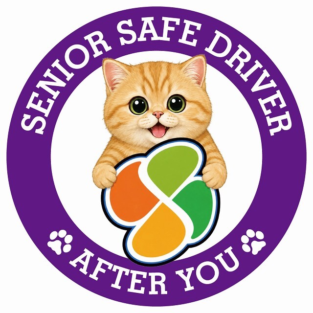 カーサイン 高齢者マーク SENIOR SAFE DRIVER マンチカン ステッカー シール 直径13cm 肉球 日本製 車