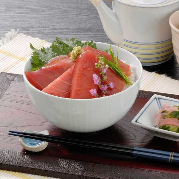 マグロ 漬け丼 三浦三崎 産地直送 まぐろ漬け 詰め合わせ 冷凍 海鮮丼 ギフト お取り寄せ グルメ 三崎港 醤油だれ 漬けまぐろ 簡単調理 魚介 惣菜 贈り物