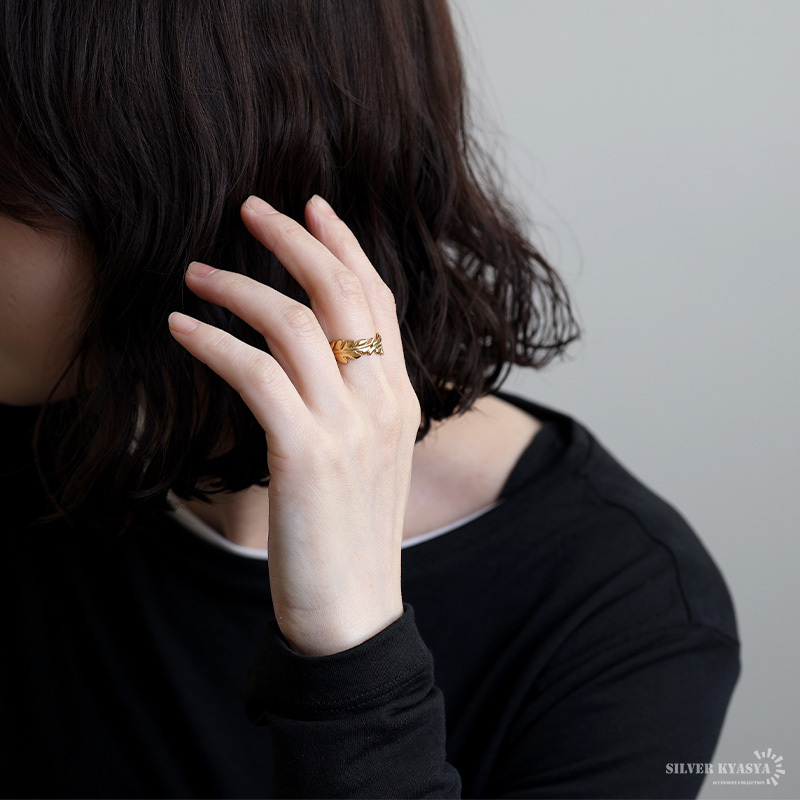 ステンレス 葉っぱのリング 2カラー リーフリング 18KGP ゴールド gold シルバー ぷっくり オープンリング フリーサイズ レディース 女性 指輪 金属アレルギー対応