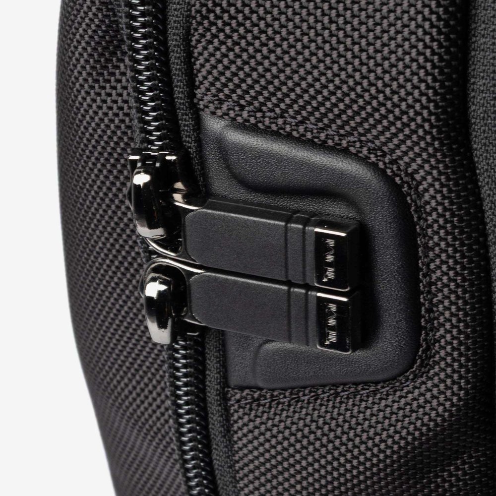 トゥミ TUMI ALPHA アルファ LARGE 17 EXP BACKPACK ラージ 17インチ エクスパンダブル バックパック 02203723D4 158982 リュックサック メンズ バッグ