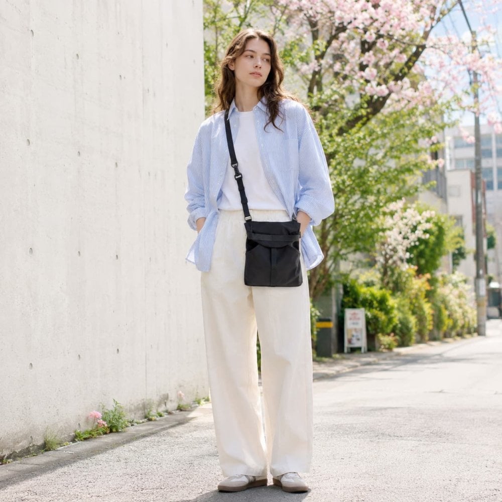 snowpeak Recycled Cordura Shoulder Bag ショルダーバッグ 斜め掛け 普段使い 使いやすい シンプル レディース メンズ ギフト プレゼント ブラック bb26su015