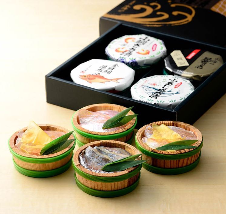 笹漬膳 4ヶ入(小鯛ささ漬 金目鯛昆布〆め 小鯛昆布〆め 小あじささ漬)｜福井県小浜市より直送　お魚料理　海産物　ギフト　父の日　お中元　お盆の手土産　送料無料