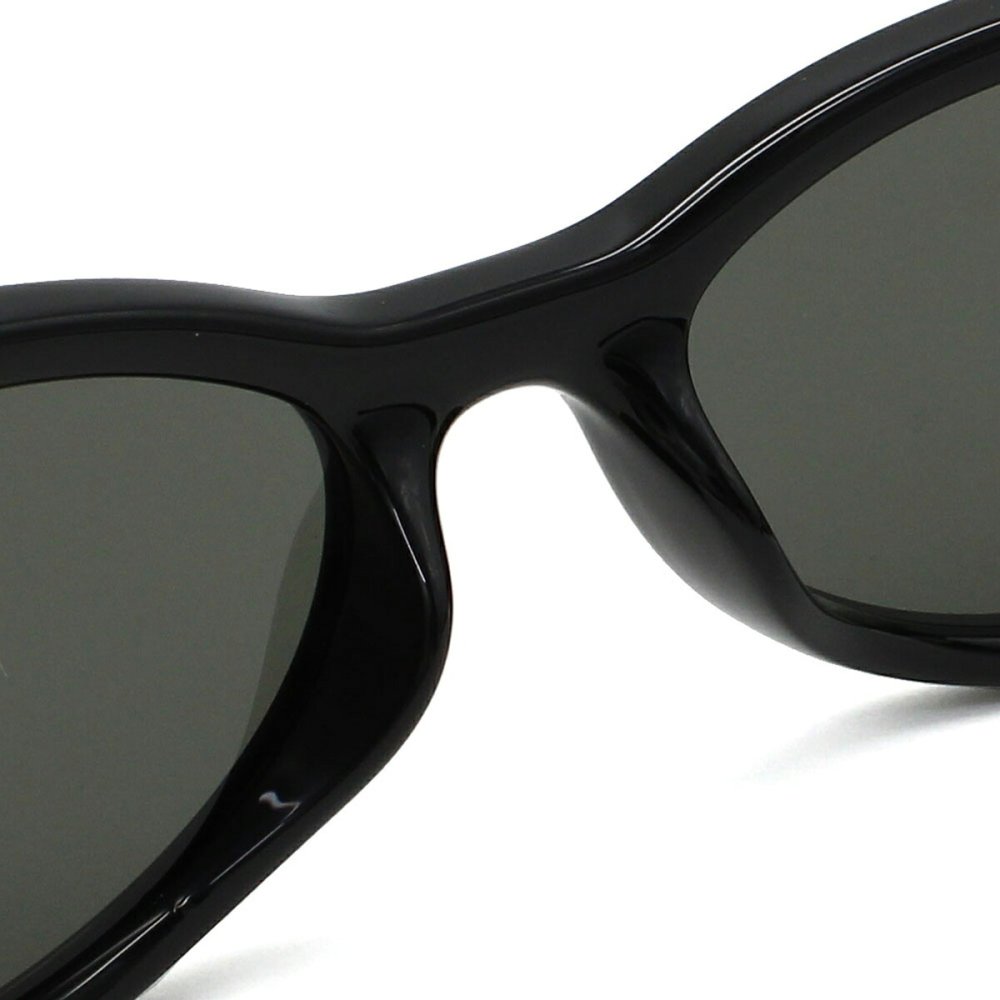グッチ GUCCI サングラス グローバルフィット アイウェア UVカット オーバル キャットアイ GG1660S-001 メンズ レディース ユニセックス ブラック+グレー 国内正規品