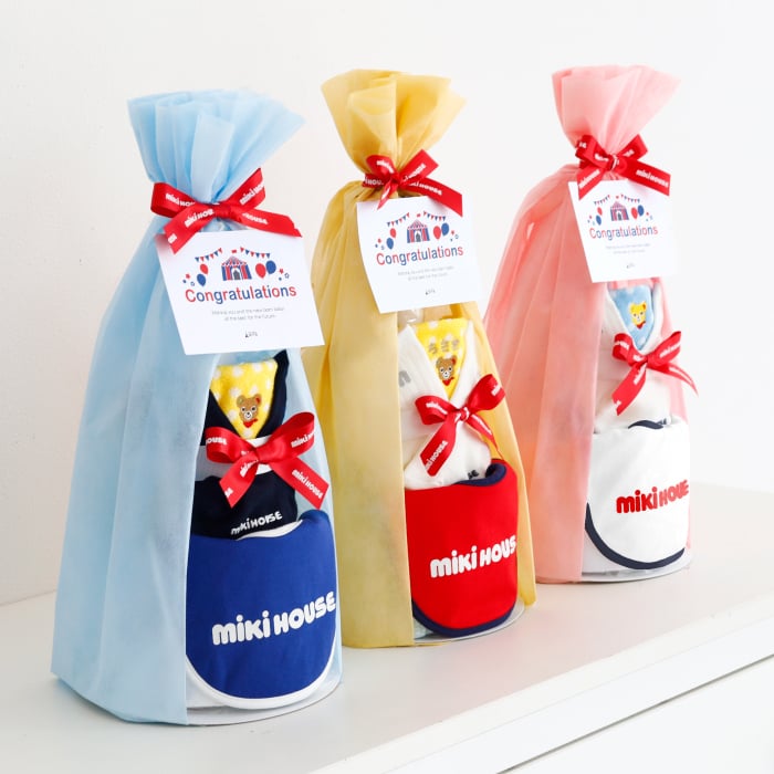出産祝い おむつケーキ 男の子 女の子 ミキハウス mikihouse ソックス タオル スタイ よだれかけ 赤ちゃん ベビー かわいい おしゃれ ギフト 名入れ オムツケーキ 今治 日本製 ベビーシャワー 8000円 実用的 送料無料 ベビー用品 プレゼント 