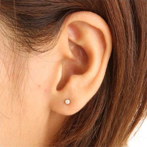 ダイヤモンドピアス プラチナ 0.1ct 一粒 ダイヤ レディース シンプル 定番 普段使い オフィス フォーマル アクセサリー ジュエリー 誕生石 ギフト プレゼント