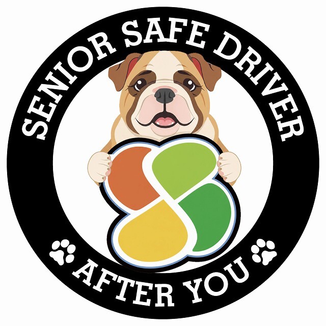 カーサイン 高齢者マーク SENIOR SAFE DRIVER ブルドッグ ステッカー シール 直径13cm 肉球 日本製 車