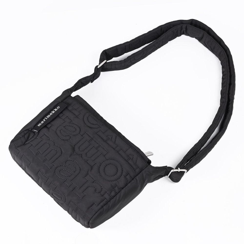 マリメッコ marimekko ショルダーバッグ Joy ジョイ クロスボディ S 2026冬新作 ブランドロゴ レディース ブラック 96114 096114 900 北欧雑貨 北欧デザイン 送別会 誕生日 お中元 結婚祝い 結婚式 高級 父の日 母の日 ホワイトデー