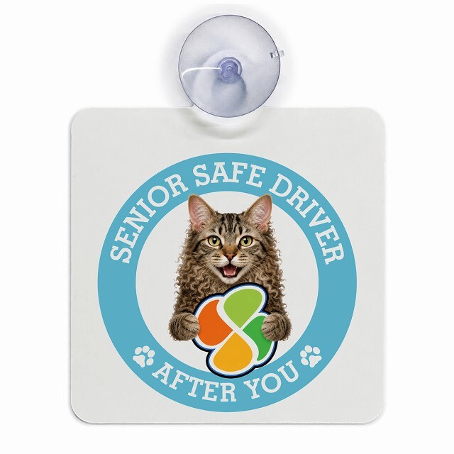 カーサイン 高齢者マーク SENIOR SAFE DRIVER ラパーマ 車内用 吸盤タイプ 収れん火災防止タイプ 肉球 日本製 車 ステッカー