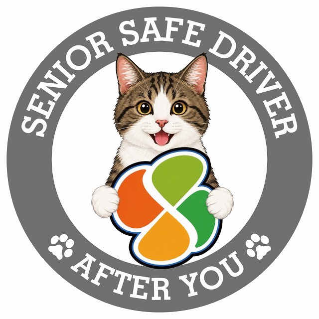 カーサイン 高齢者マーク SENIOR SAFE DRIVER キジ白 ステッカー シール 直径13cm 肉球 日本製 車