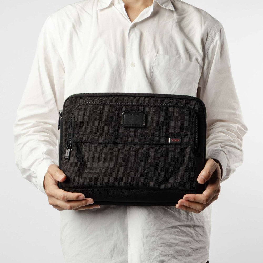 トゥミ TUMI ALPHA アルファ MEDIUM LAPTOP COVER ミディアム ラップトップ カバー 02603164D3 117251 PCケース ノートパソコン パソコン ケース メンズ バッグ