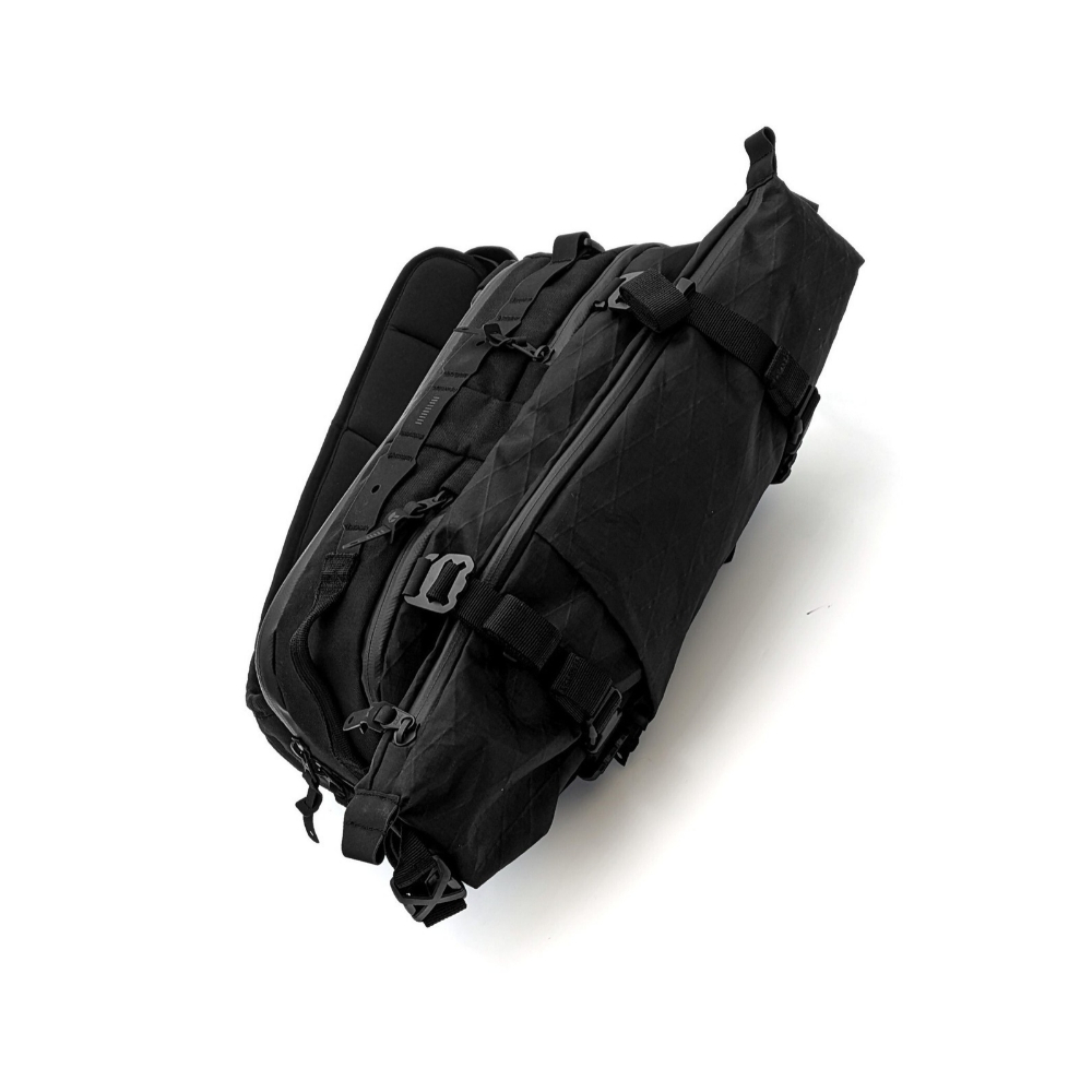 【ラッピング無料】CODE OF BELL コードオブベル X-PAK SPORT スリングバッグ ボディバッグ 拡張式 7L 11.5L X-PAC ブラック メンズ 誕生日 ギフト プレゼント