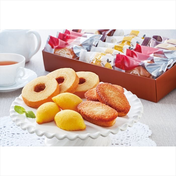 送料無料 お歳暮　 神戸パティシエの焼き菓子セット YJ-KYK12 ※11/2以降の出荷予定となります。北海道・沖縄・離島は配達不可 全国送料無料 お歳暮ギフト 早割 お歳暮2026 御歳暮 御見舞 お見舞い お取り寄せ グルメスイーツ