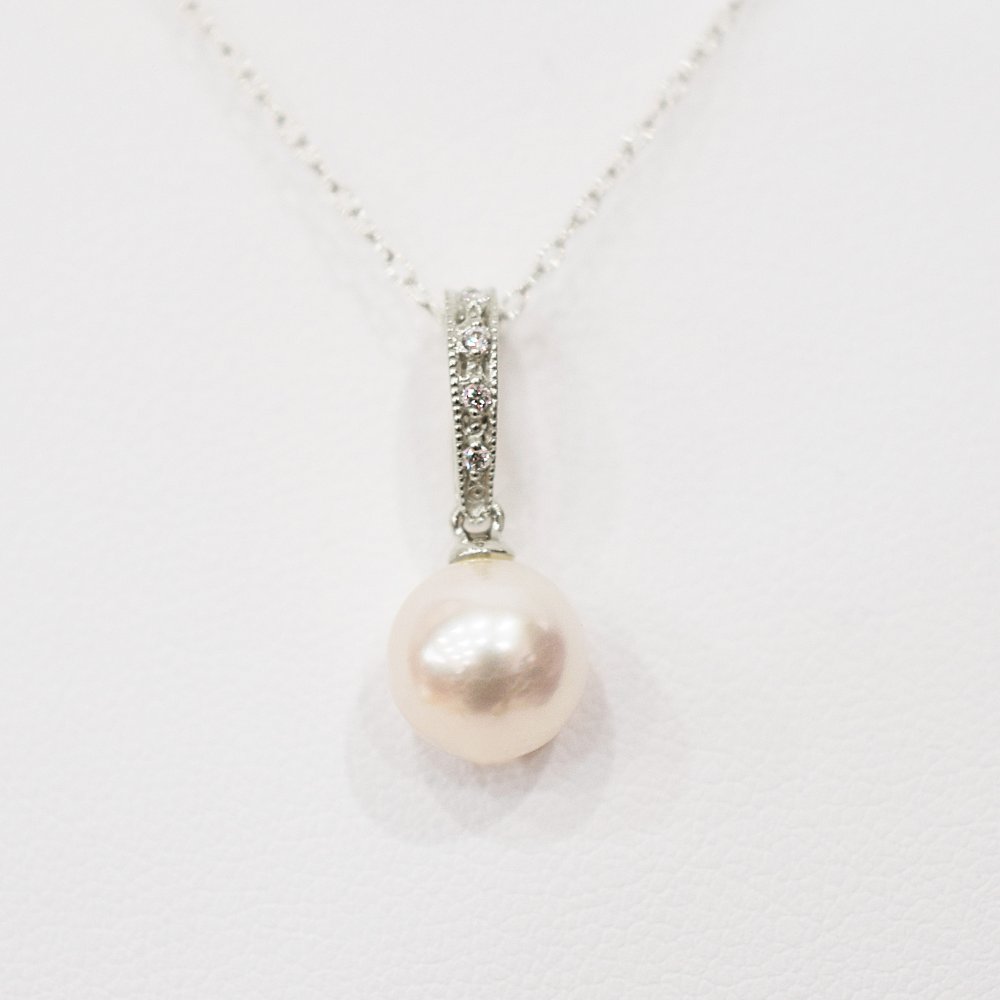 ［pearl581］8mm - 8.5mm ホワイトピンク クリッカー ペンダント ダイヤモンド付 あこや真珠
