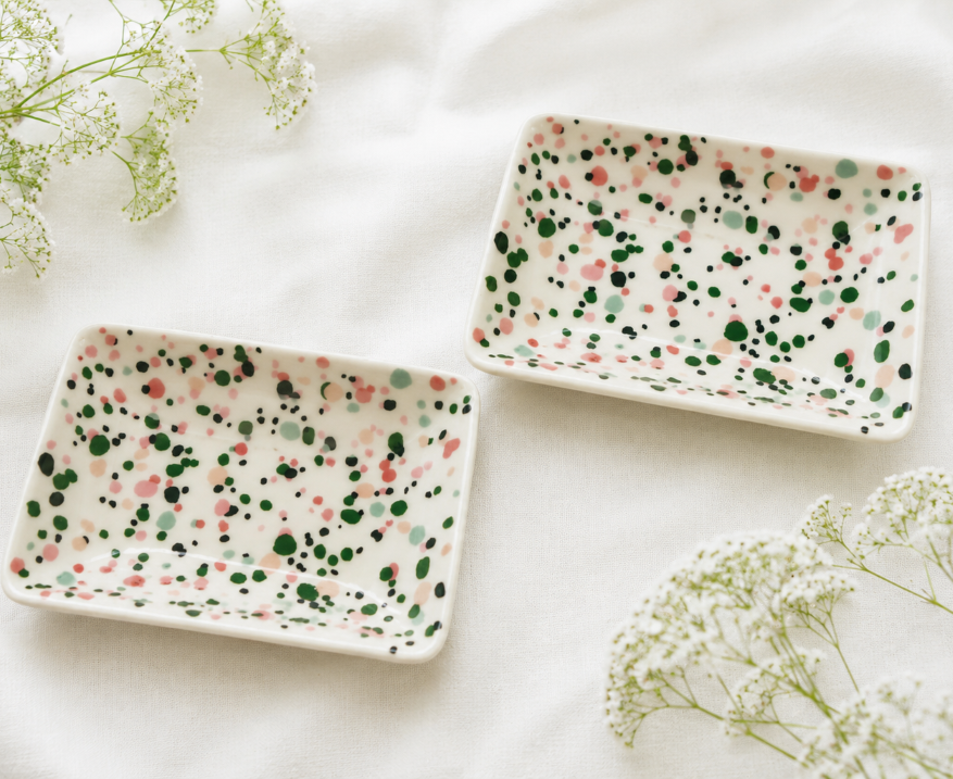 イッタラ（iittala）２枚セット　 ヘレ　オイバ トイッカ　プレートA7 7×10cm ピンクグリーン小皿／豆皿（角皿）【結婚祝】【出産祝】【引越祝】【記念品】