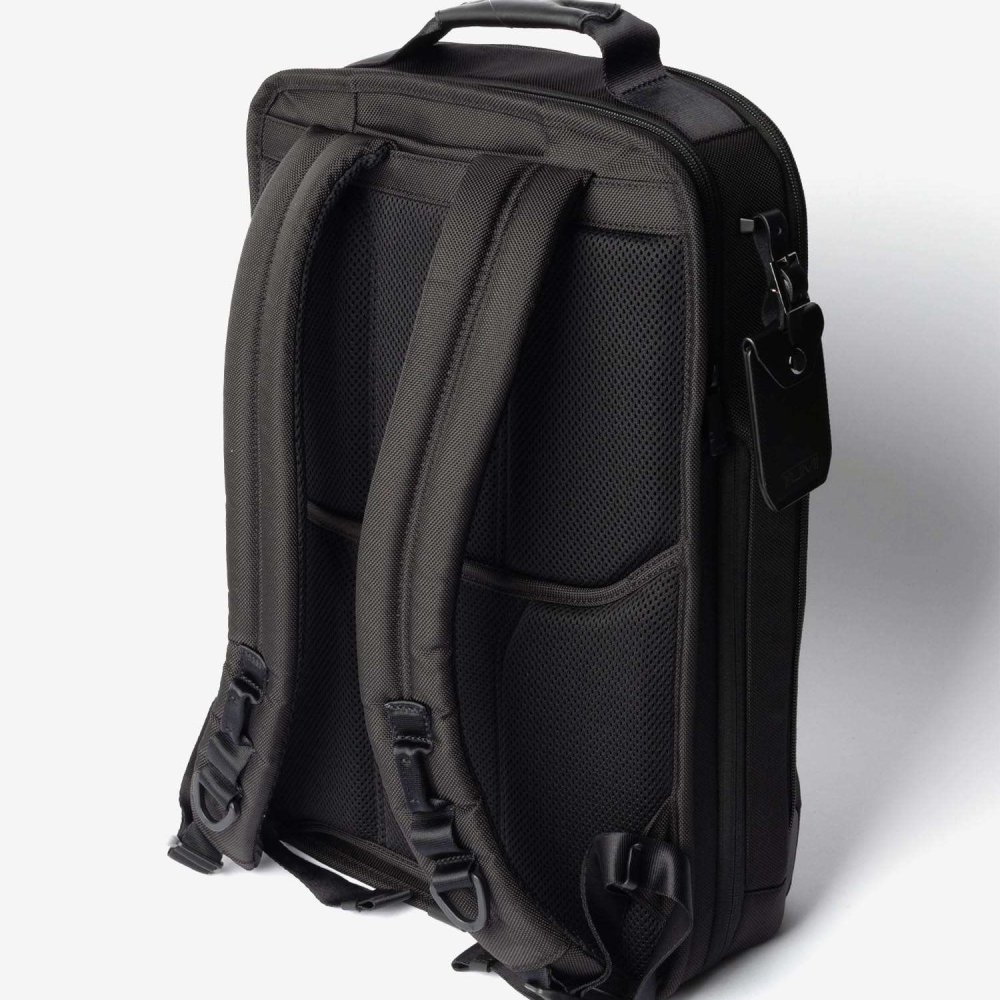 トゥミ TUMI ALPHA アルファ LARGE 17 EXP BACKPACK ラージ 17インチ エクスパンダブル バックパック 02203723D4 158982 リュックサック メンズ バッグ
