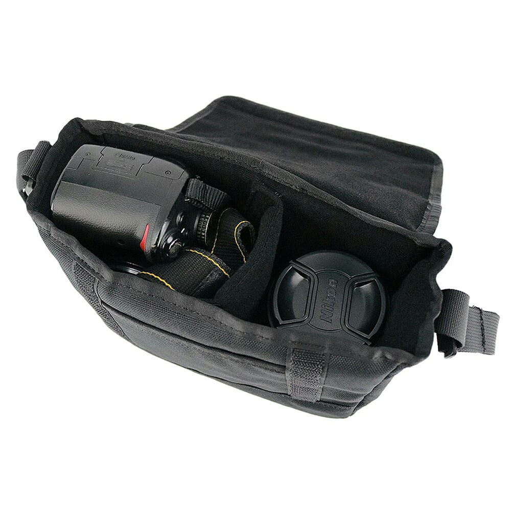 チャムス ショルダーバッグ カメラバッグ 2L B6 CHUMS リサイクルスモールカメラショルダーバッグ CH60-4021 メンズ レディース 送料無料 誕生日プレゼント ギフト ラッピング無料 【正規代理店】