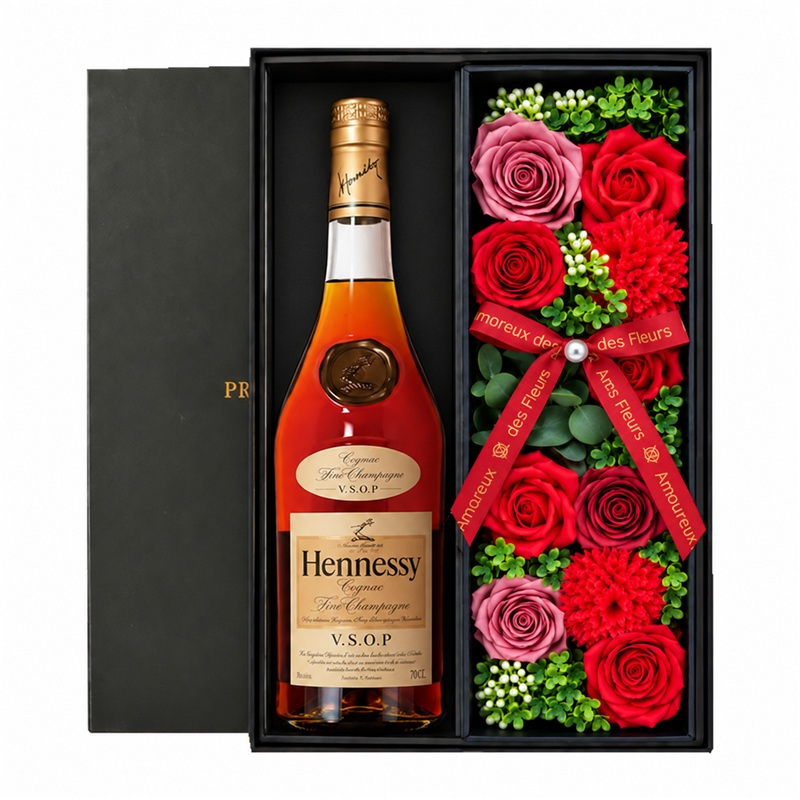 ヘネシーVSOP フィーヌ・シャンパ―ニュ お酒 Hennessy V.S.O.P ブランデー コニャック 700ml 40度 ギフト プレゼント ソープフラワー フラワーボックス 花 お花 定年退職 還暦祝い 退職祝い 男性 女性 お祝い 古希 喜寿