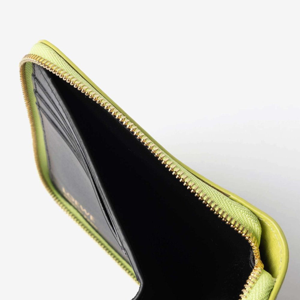 ロエベ LOEWE KNOT COMPACT ZIP AROUND WALLET IN SHINY NAPPA CALFSKIN ノット コンパクト ウォレット シャイニーナパカーフ CEM1CWZX01 二つ折り財布 ミニ財布 レディース 財布