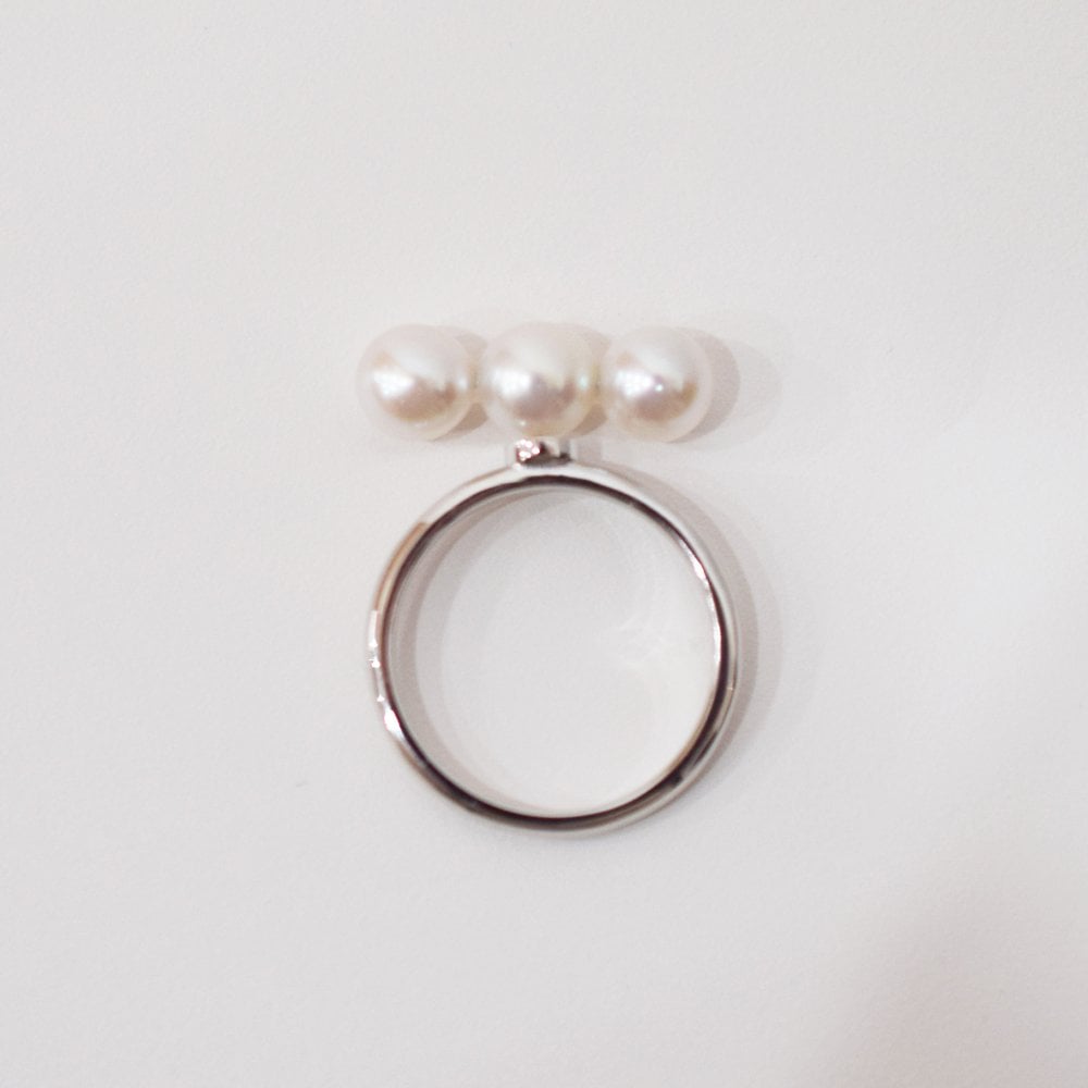 ［pearl611］6mm - 6.5mm 3連 ライン リング ホワイトピンク あこや真珠 SV925 シルバー