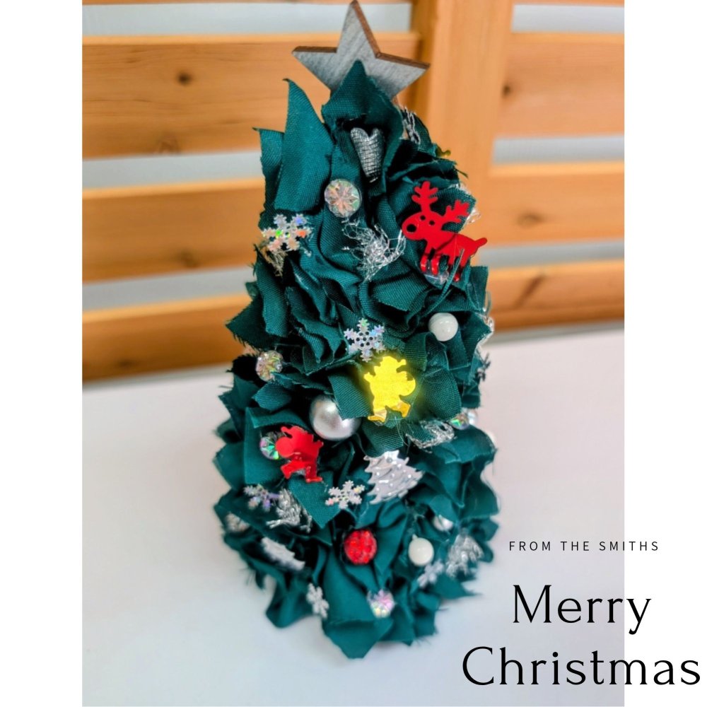 ファブリック　布　ツリー　クリスマス　クリスマスツリー　可愛い　おしゃれ　ディスプレイ　インテリア　プレゼント　ギフト　
