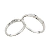 【受注生産品】【送料無料】 ペアリング 2個セット 3～20号/9～30号 ステンレス ウェーブ ひねり 細身 偶数号 キュービックジルコニア 誕生石 アミュレット サージカルステンレス316L アレルギーフリー アクセサリー ジュエリー プレゼント ギフト 記念日 white clover ホワイトクローバー 刻印無料 名入れ無料