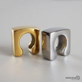 ステンレス メタルイヤーカフ スクエアイヤーカフ 四角 ぷっくり C字 ブロック ゴールド 18KGP シルバー 片耳1点 可愛い シンプル プチプラ 耳の穴不要 痛くない レディース 金属アレルギー対応フェイクピアス ノンホール イヤリング 女性