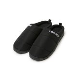 ルームシューズ ニューエラ NEWERA ブランド 15135188 ネームロゴ メンズ 秋 冬 ルームスリッパ 26 27cm 室内 部屋用 スリッパ 保温 防寒 部屋履き 室内履き 疲れない 裏フリース 柔らかい 暖かい あったか 丈夫 黒 ブラック おしゃれ シンプル 無地 ロゴ 父の日
