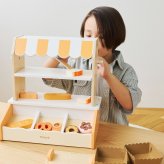 誕生日プレゼント PolarB ポーラービー 焼きたてパンやさん パン屋さんごっこ お店屋さんごっこ おままごと ままごとセット 木製 木のおもちゃ スイーツ14個 オーブン付き トング ドーナツ クロワッサン メロンパン 知育玩具 北欧 くすみカラー おしゃれ 男の子 女の子 お祝い ギフト