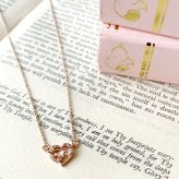 【ギフトセット付】スヌーピーネックレス 24金仕上げ 金属アレルギー対応済 オープンハート スワロフスキー レディース ウッドストック