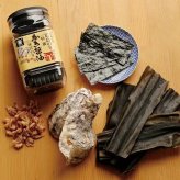 【まとめ買いでお得！】広島のり マルヒャクの「特選かき醤油味付けのり」4本入りを6セット （1本32枚×24本） 牡蠣の旨味がたっぷりの“広島の味”として長年親しまれているロングセラー商品