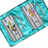 名入れ ビールジョッキ サーモス ペア プレゼント 真空断熱 保温 保冷 食洗器 対応 ステンレス 名前入り ステンレスジョッキ プリント 印刷 印字 グラス コップ ビアグラス おしゃれ ビールグラス 父の日 母の日 結婚祝い 無料 ラッピング ジョッキ カラー ネーム入れ バースデー ギフト 720 ml 化粧箱 入り JDK-721 ビアジョッキ セット 背景/イラスト入り PI31