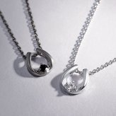 ララクリスティー ペアネックレス ホースシュー 馬蹄 ネックレス ペア [ PAIR Label ] p13970-p 記念日 誕生日プレゼント プレゼント ペア カップル LARA Christie