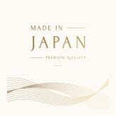 日本製 本革 かぶせ ショルダーバッグ メンズ ショルダー 肩掛け 斜めがけ バッグ スクエア 四角 小さめ バッグ ブランド 20代 30代 40代 軽量 軽い フラップ ポケット 多め ストラップ 太め ファスナー付き ブラック 黒 キャメル ブラウン ベージュ ネイビー 革 おしゃれ