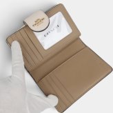 送料無料 コーチ COACH アウトレット 敬老の日 レディース 財布 二つ折り財布 CW786 IMXU5(ホワイト×チョーク) シグネチャー (プレゼント ブランド コンパクト 人気)