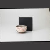 桜ミニ　抹茶碗 陶器 美濃焼 やきものの里から、暮らしを贈ります。　ギフト 食器 セット テーブルウェア