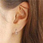 Pt ダイヤモンドピアス エタニティピアス プラチナ フープピアス レディース ジュエリー アクセサリー 天然石 誕生石 4月 贈り物 ギフト プレゼント 記念日 誕生日