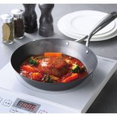 【直送】窒化加工 鉄フライパン ２４ｃｍ [26-0291-022] ＳＤＹ－００２ 窒化鉄 さびにくい フライパン 鉄製 ＩＨ対応 直火対応 空焚き不要 ギフト プレゼント 贈り物 日本製
